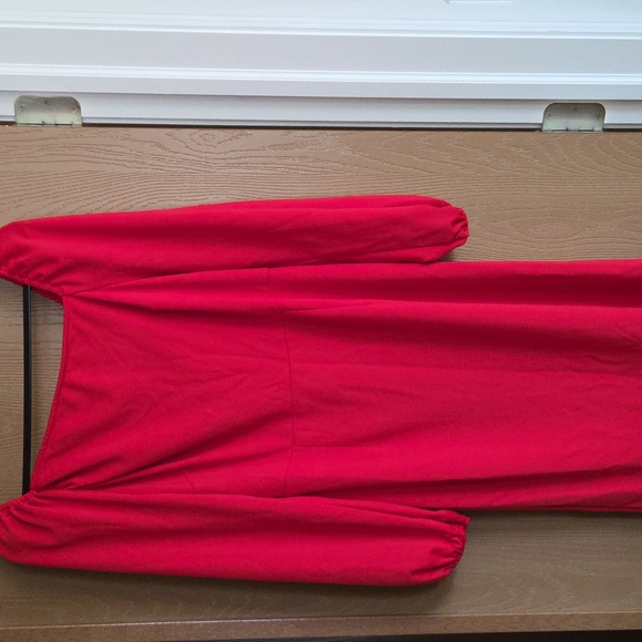 Grace Karin Dresses & Skirts - NWT Grace Karin red dress w/square Neckline, Gorgeous!!